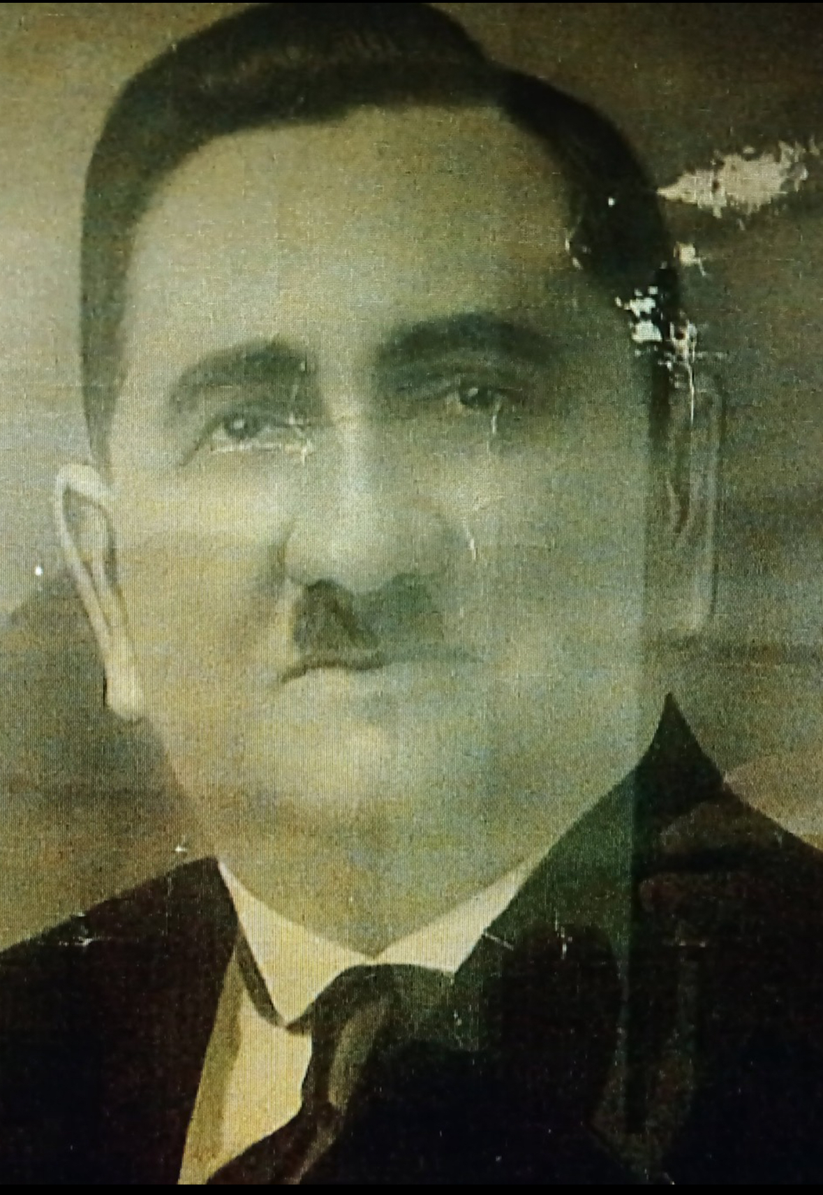 Moisey Avraamovich Kohen, family archive portrait, 1932